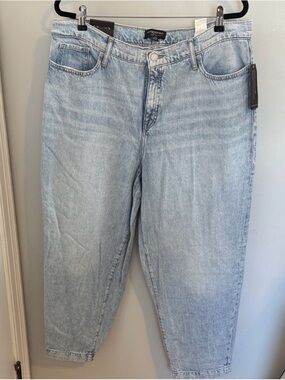 Banana Republic Light Wash Relaxed Tapered Jeans Modern Denim